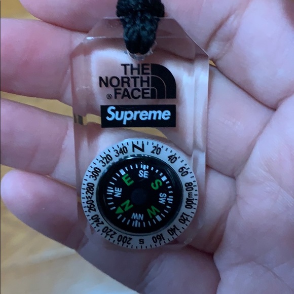 Supreme North Face Necklace Hotsell, 57 